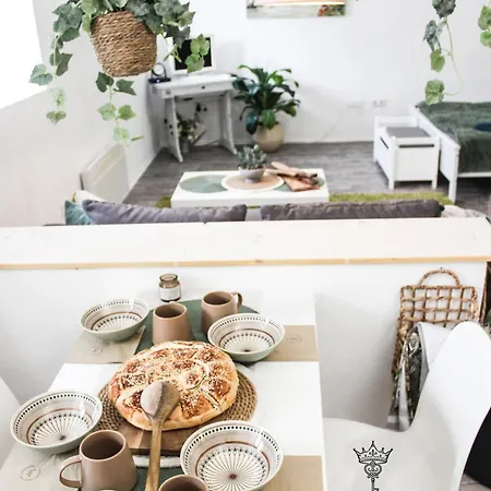 Korona Апартаменты Секешфехервар