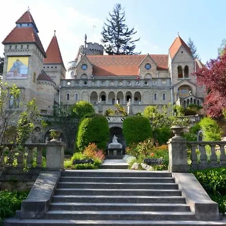 Апартаменты Korona Секешфехервар