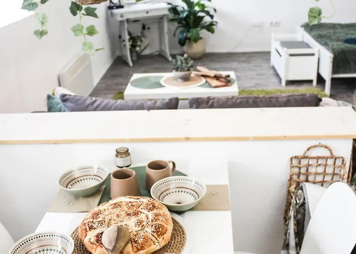 Korona Apartament Alba Regalǎ